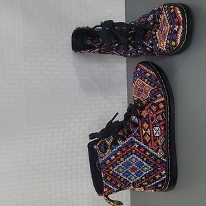 Dr Martens Hackney Aztec beaded place up booties size 6  excellent cond